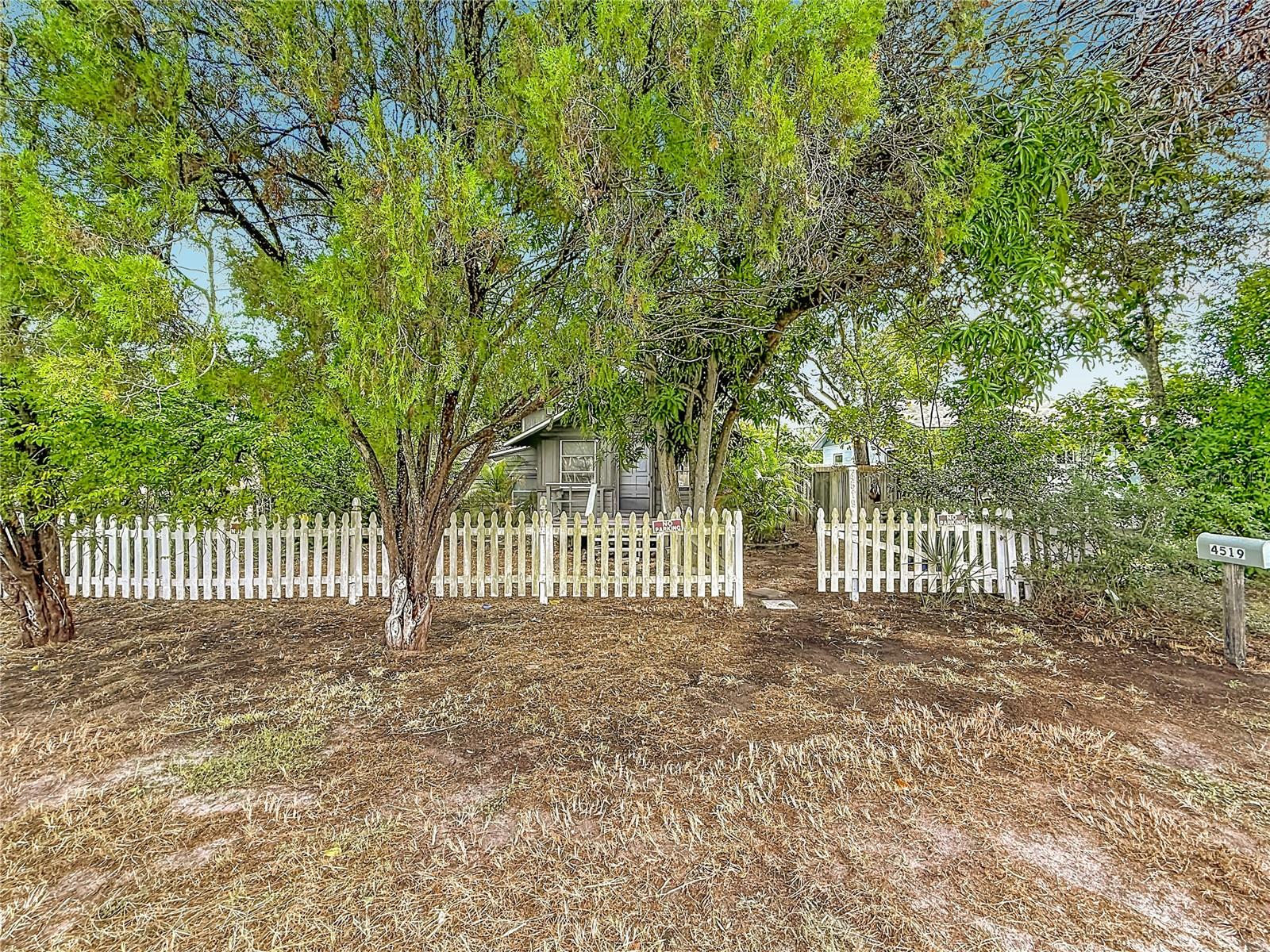4519 HAINES RD N — photo 41