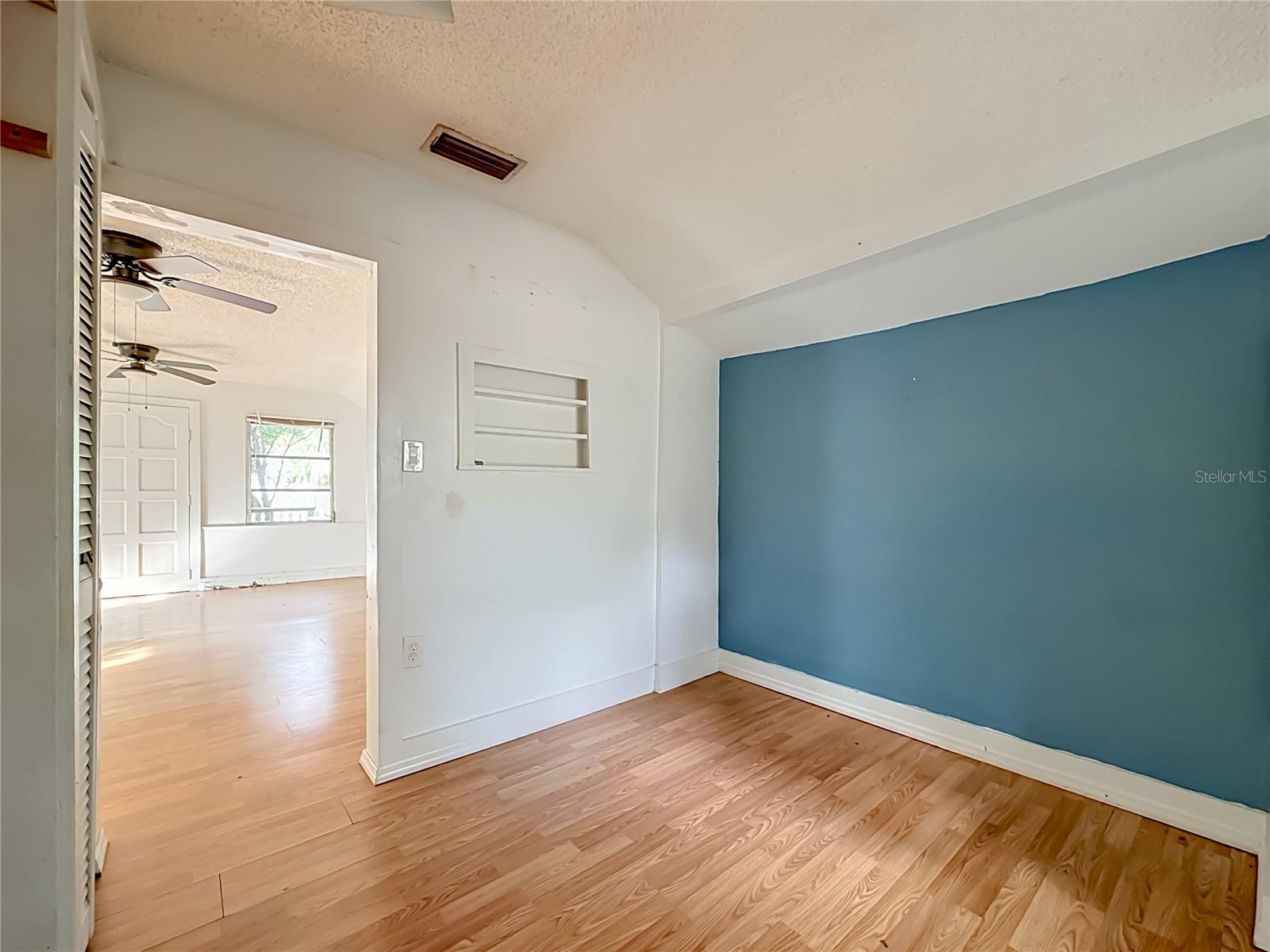 4519 HAINES RD N — photo 14