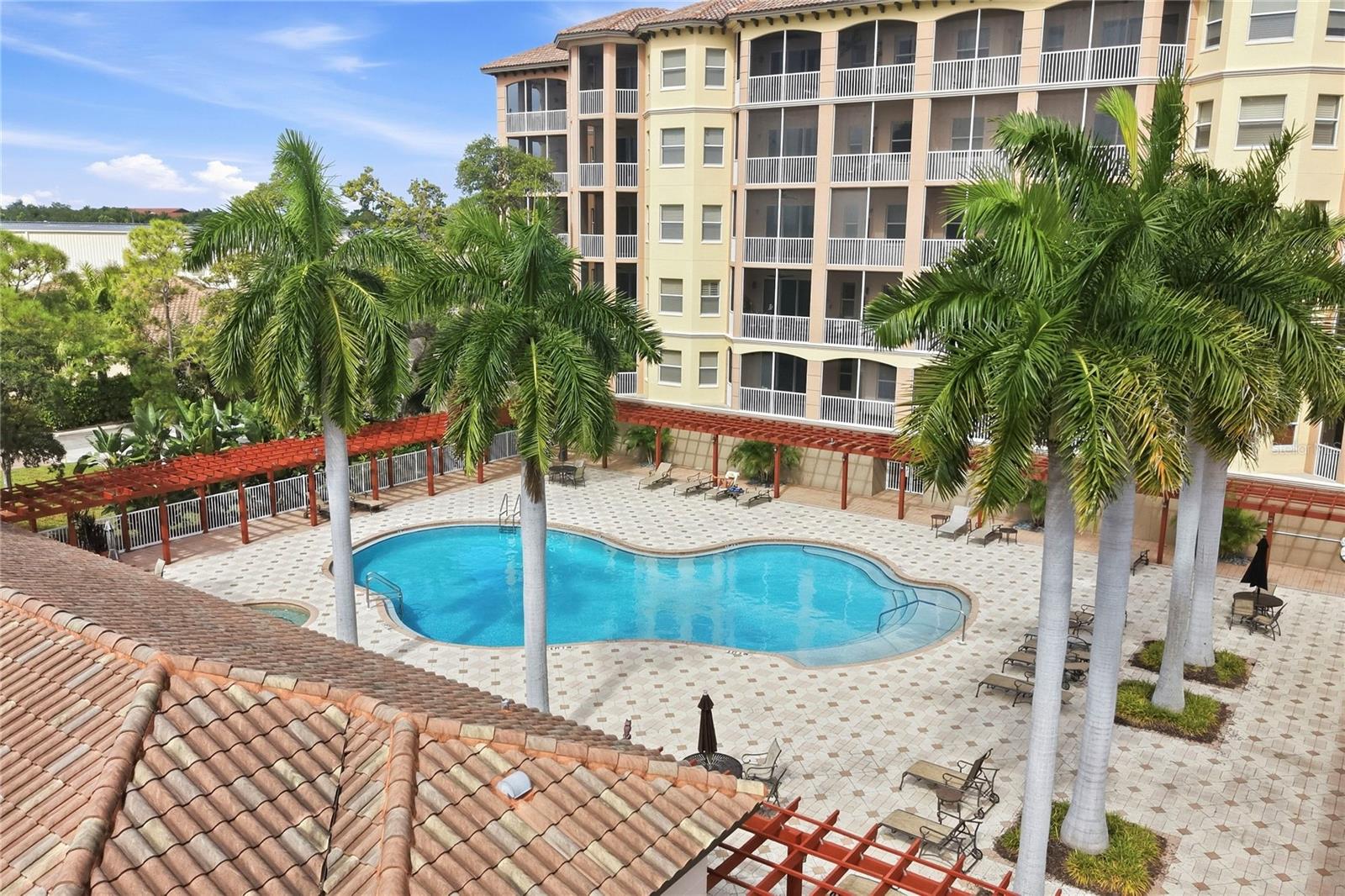 5531 CANNES CIR #403 — photo 18