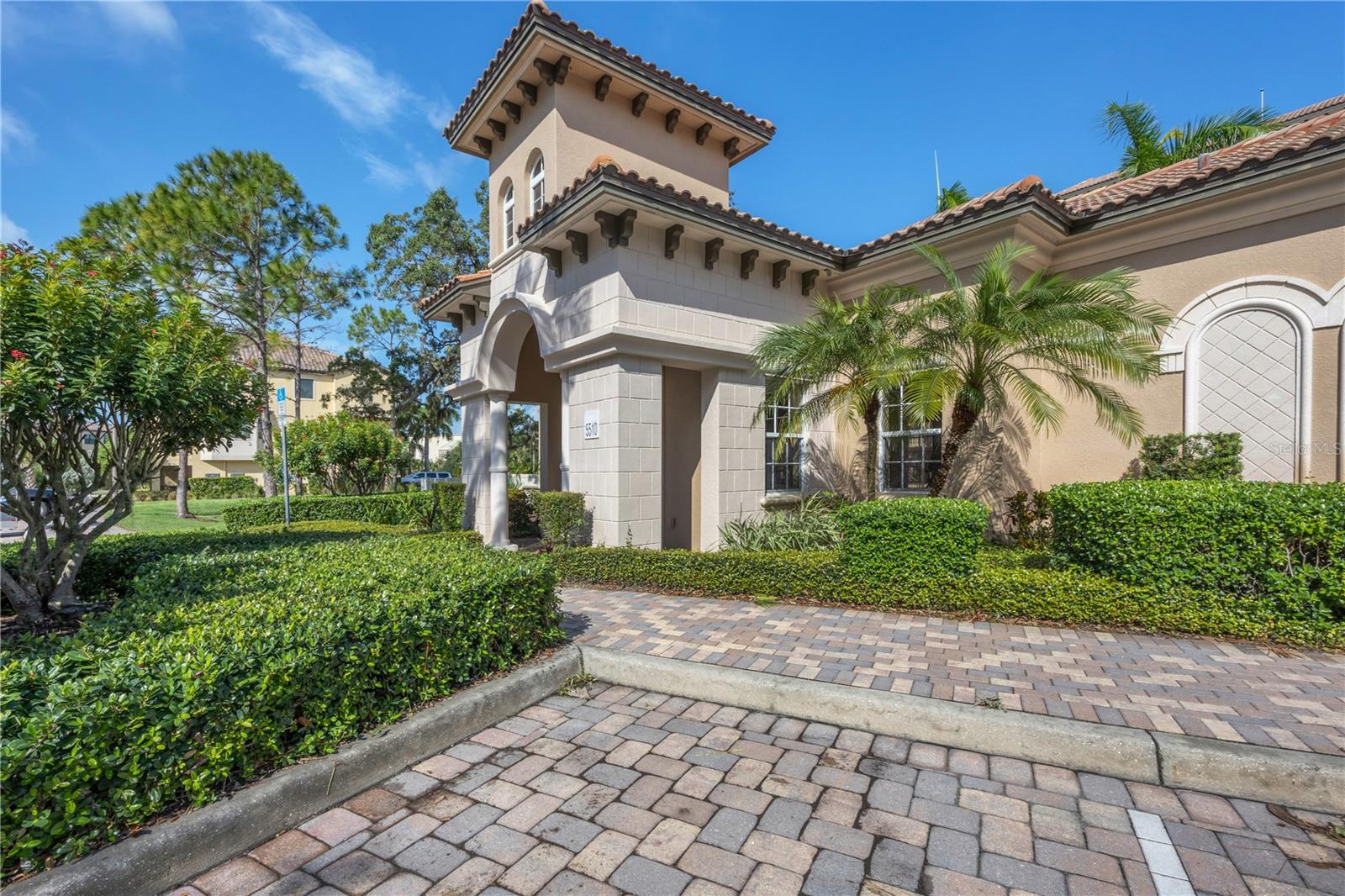 5531 CANNES CIR #403 — photo 32
