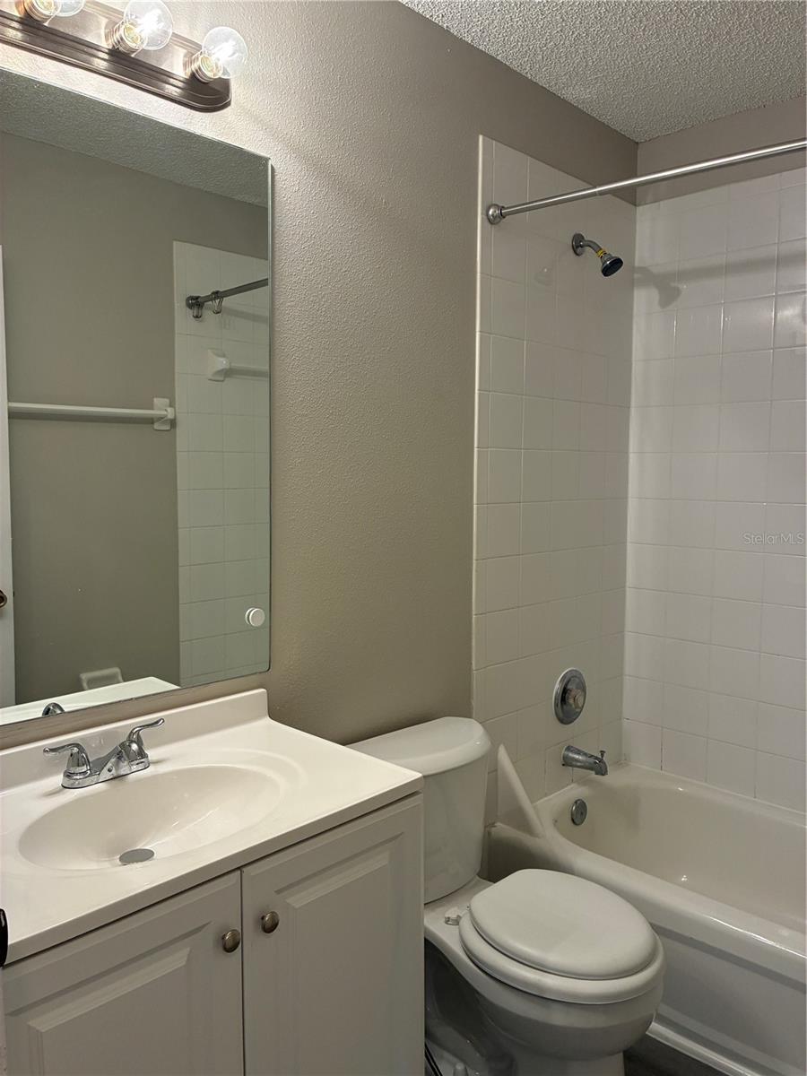 18143 PARADISE POINT DR — photo 25
