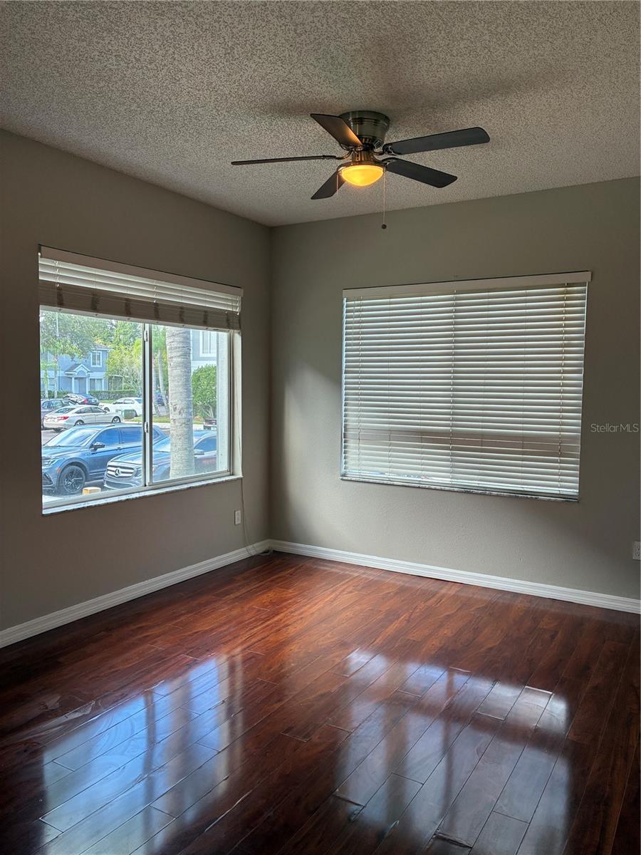 18143 PARADISE POINT DR — photo 8