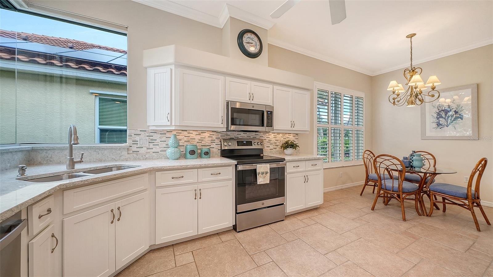 661 MISTY PINE DR — photo 20