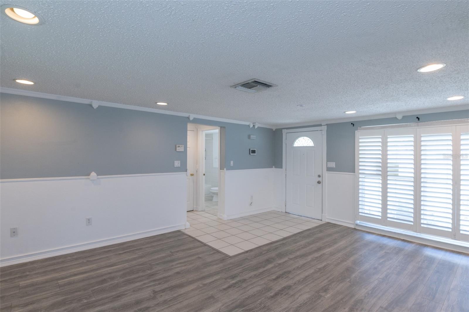 10840 NORWOOD AVE — photo 5