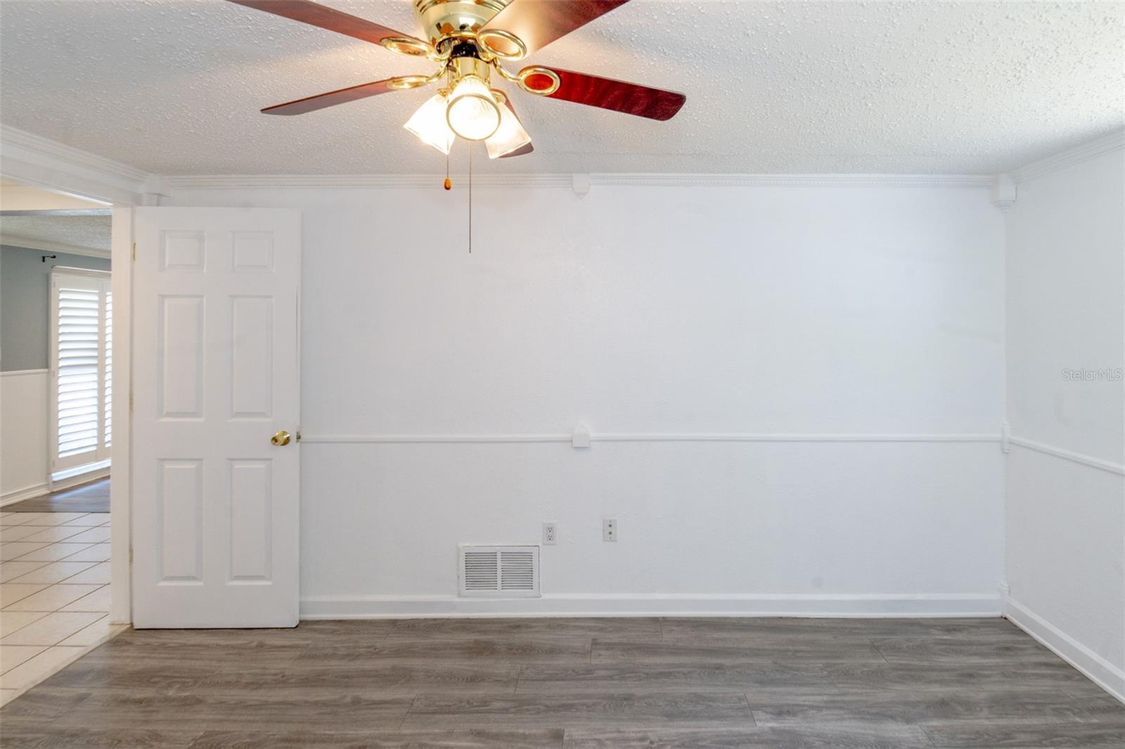 10840 NORWOOD AVE — photo 14