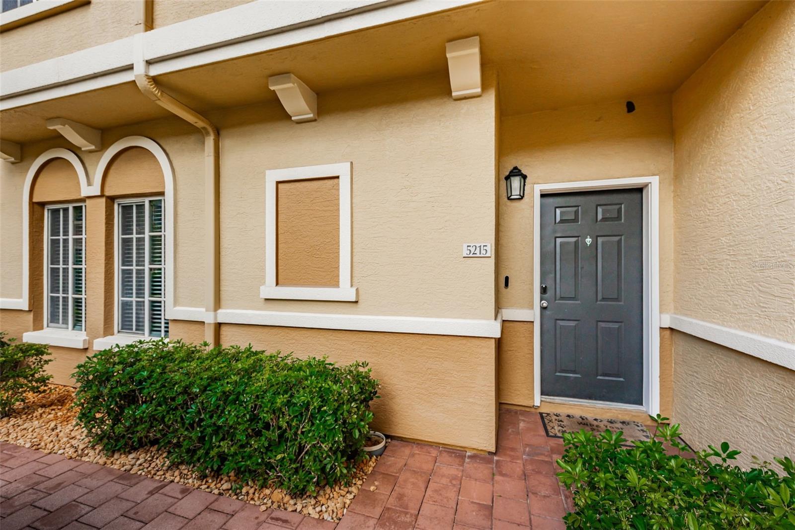 5215 BEACH BREEZE CT #5215 — photo 2