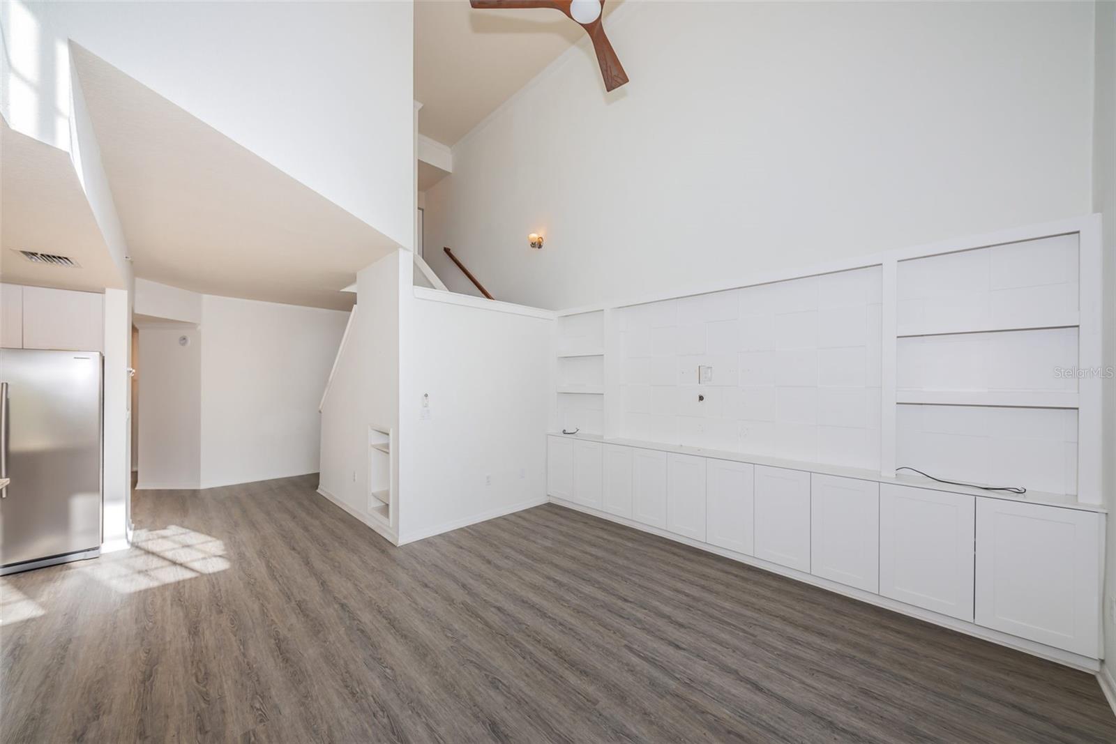 5215 BEACH BREEZE CT #5215 — photo 5