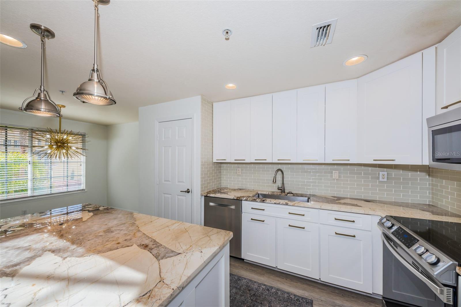 5215 BEACH BREEZE CT #5215 — photo 16
