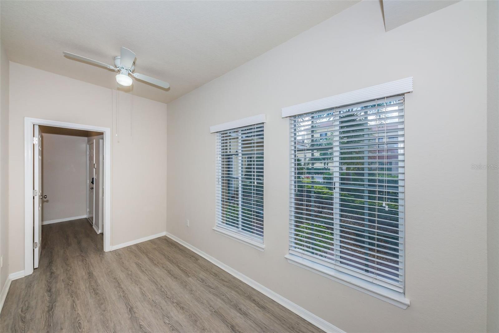 5215 BEACH BREEZE CT #5215 — photo 37