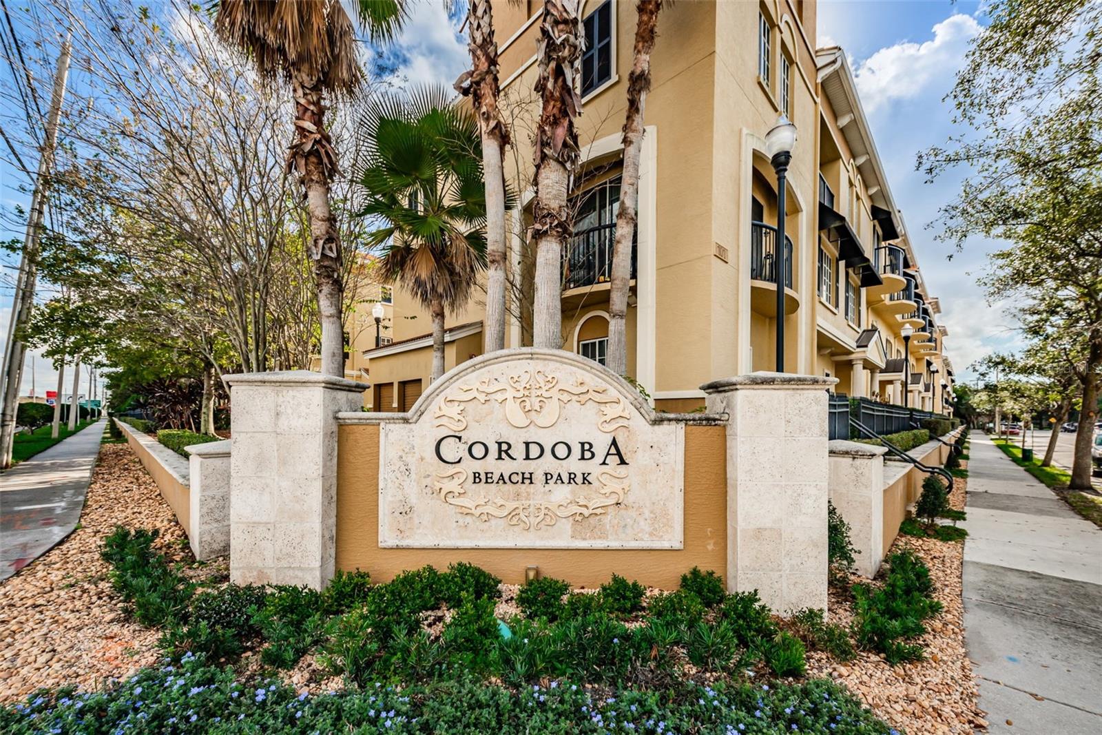 5215 BEACH BREEZE CT #5215 — photo 42
