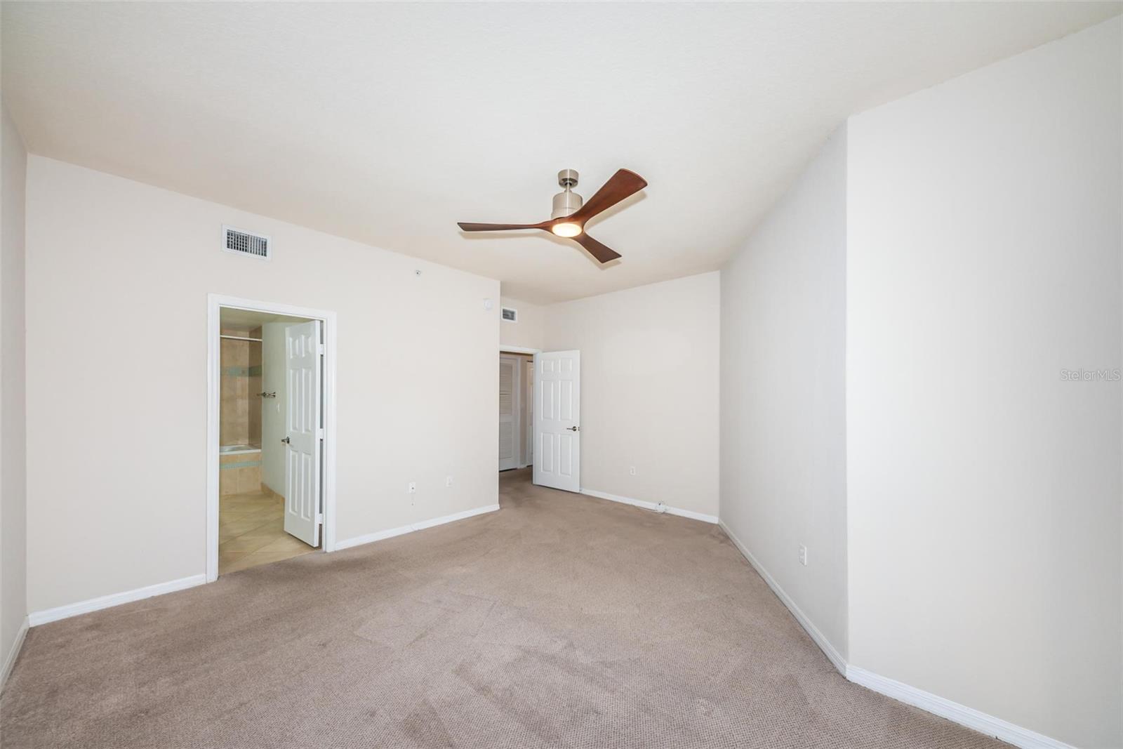 5215 BEACH BREEZE CT #5215 — photo 27