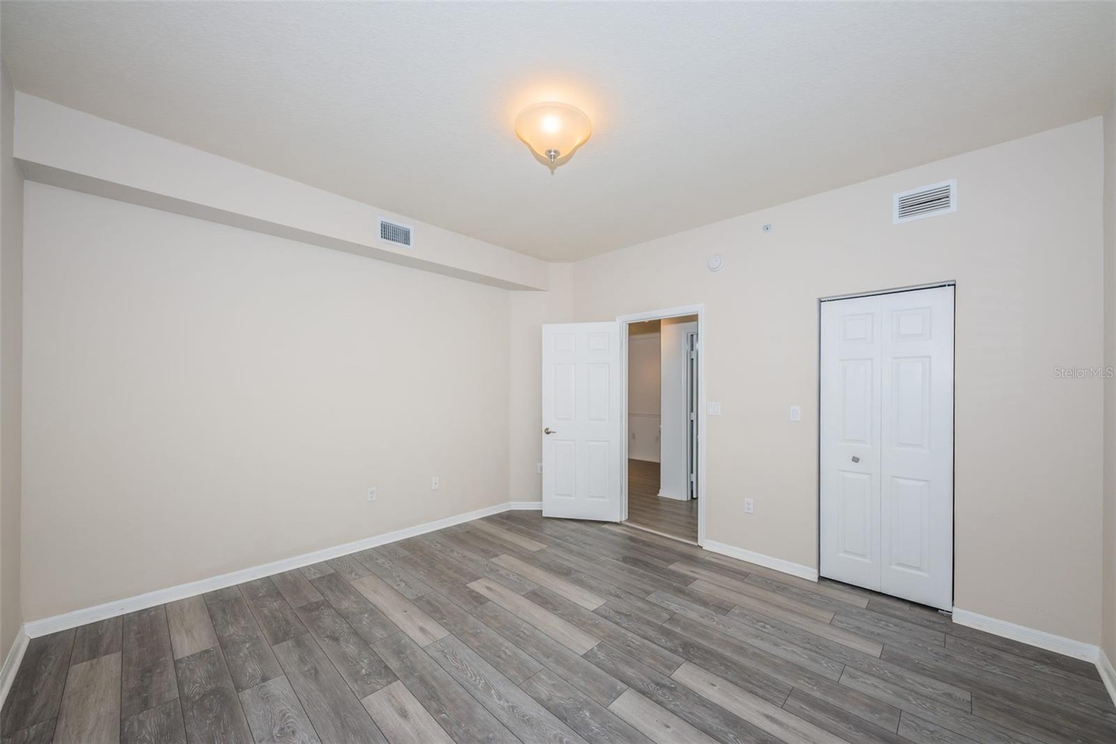 5215 BEACH BREEZE CT #5215 — photo 34