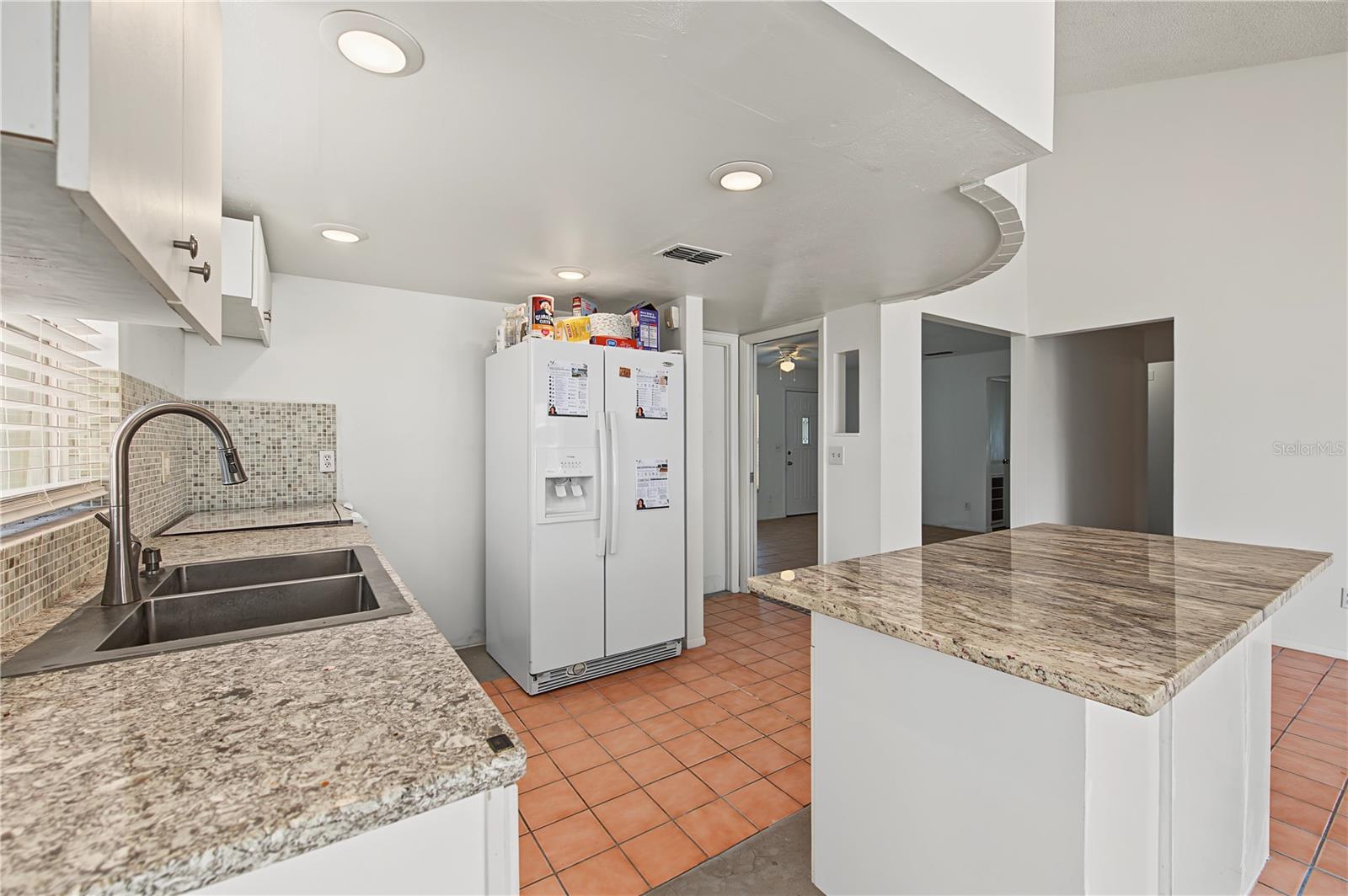 3650 COPPERTREE CIR — photo 9