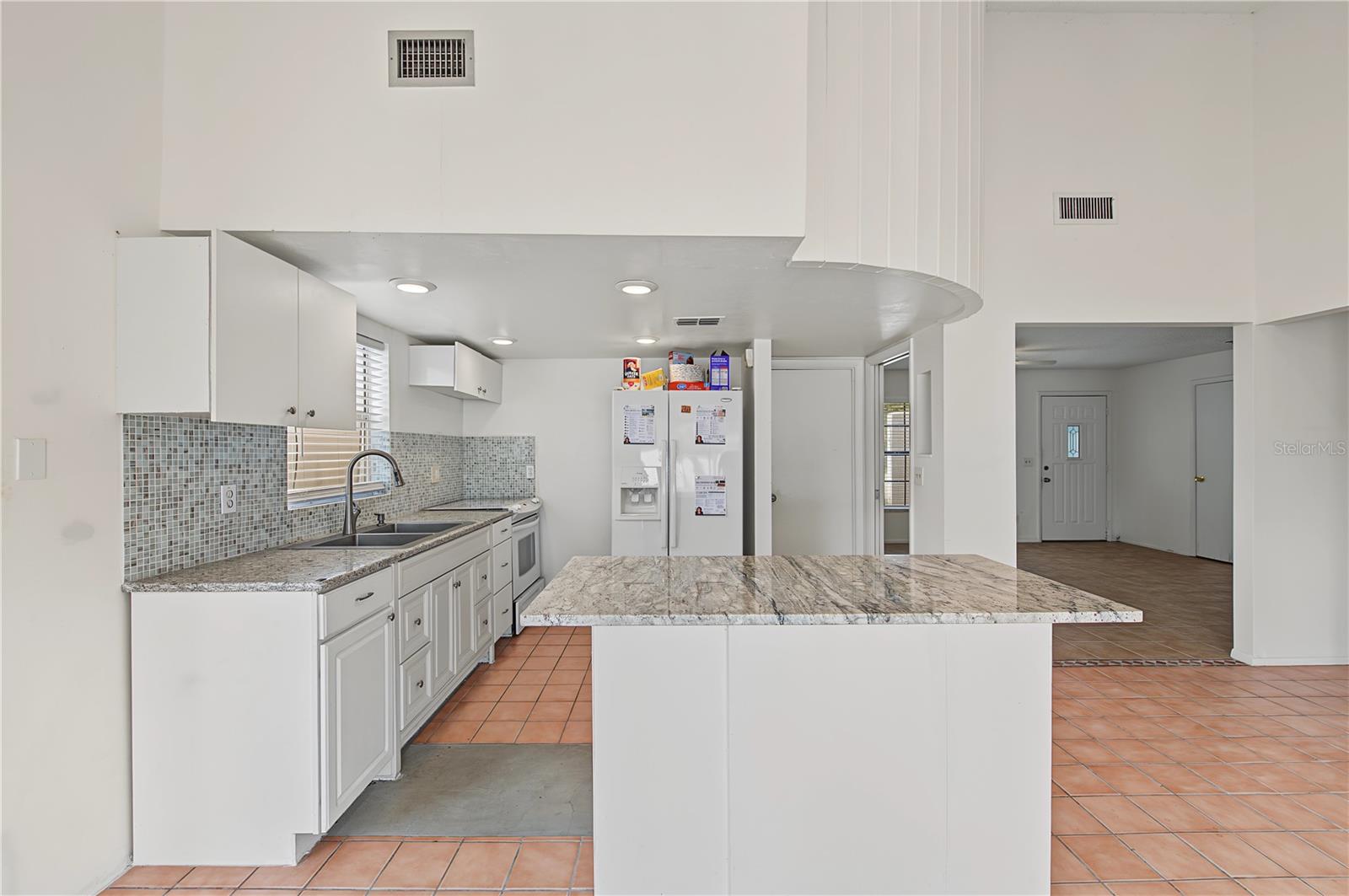 3650 COPPERTREE CIR — photo 8