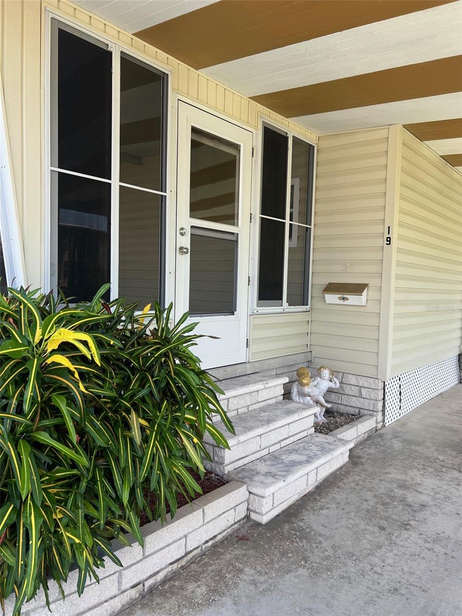 19 PINDO PALM ST W — photo 3
