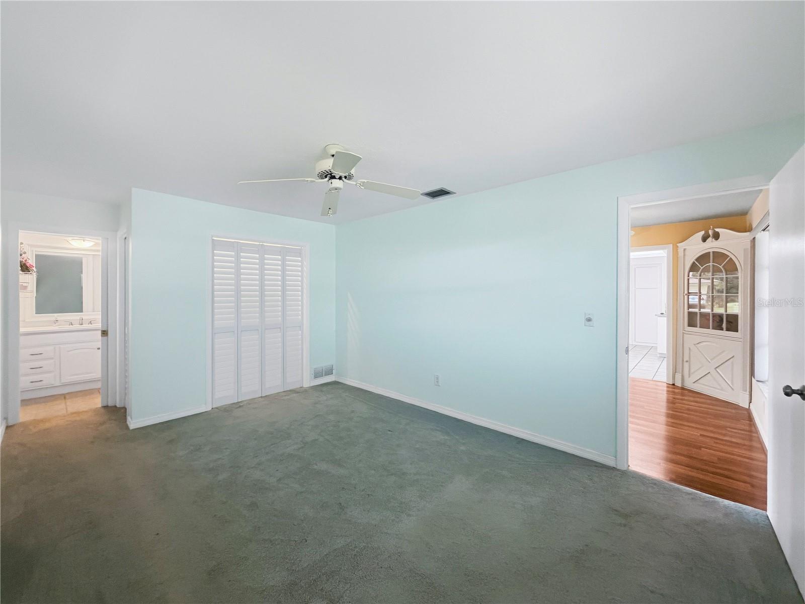 14036 THACHER AVE — photo 14