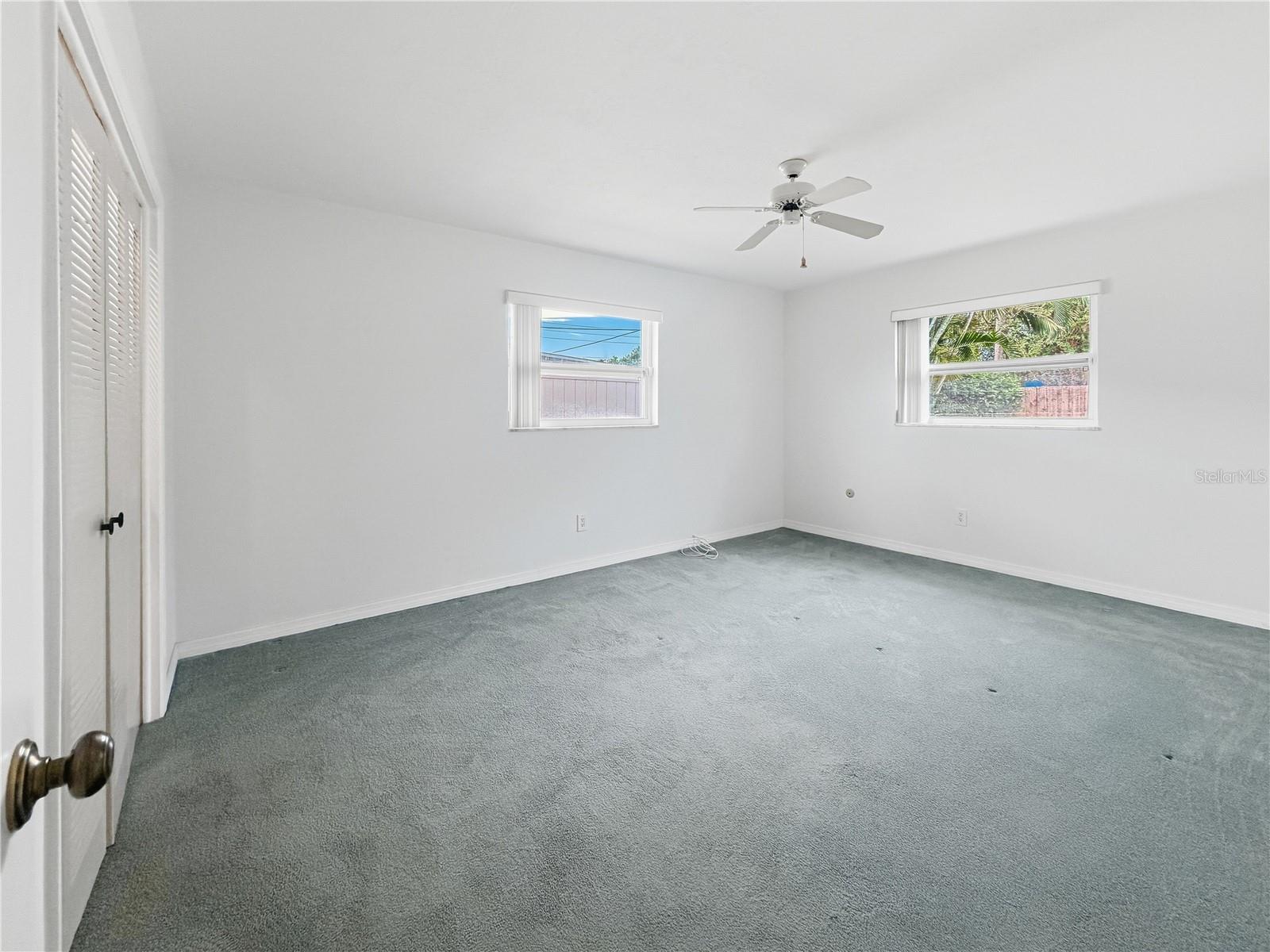 14036 THACHER AVE — photo 20