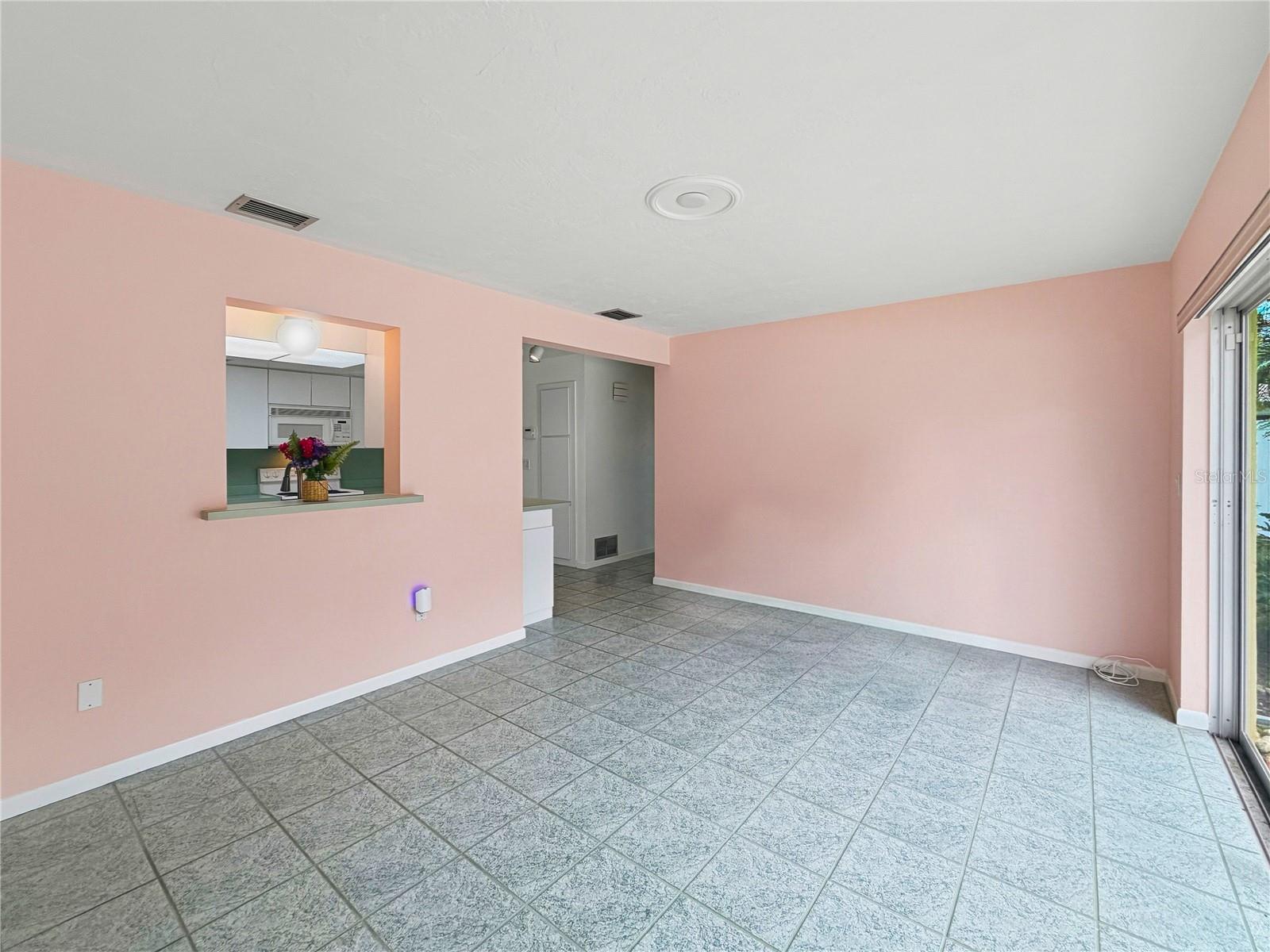 14036 THACHER AVE — photo 13