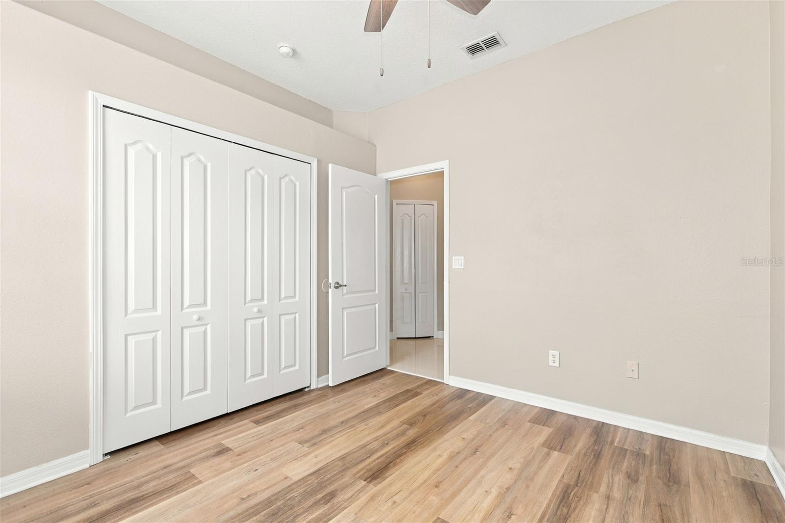 1028 APPIAN PL — photo 36