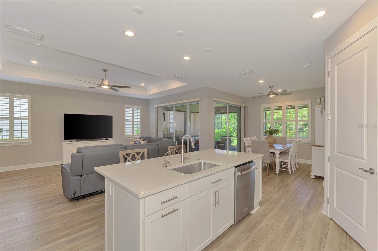 10088 CORAL SHORE DR — photo 25