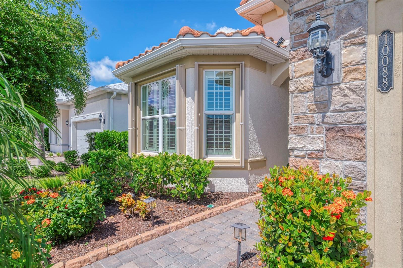 10088 CORAL SHORE DR — photo 8