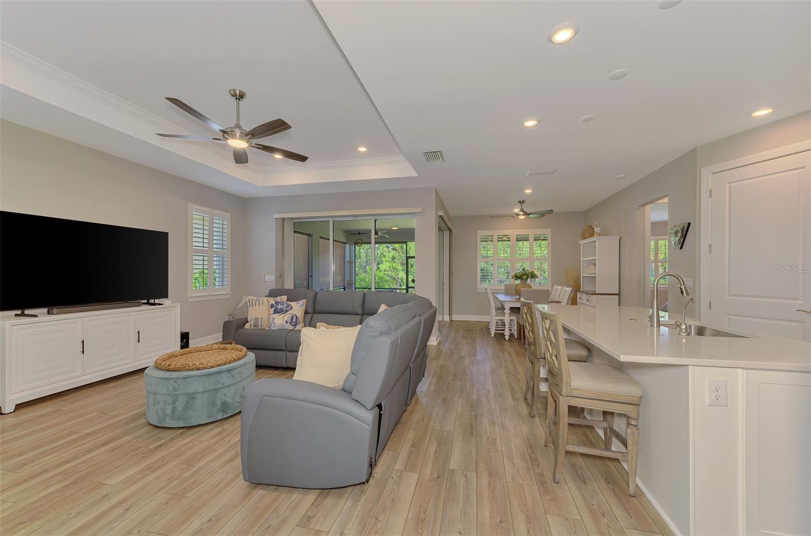 10088 CORAL SHORE DR — photo 14