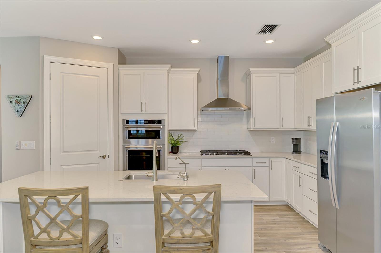 10088 CORAL SHORE DR — photo 22