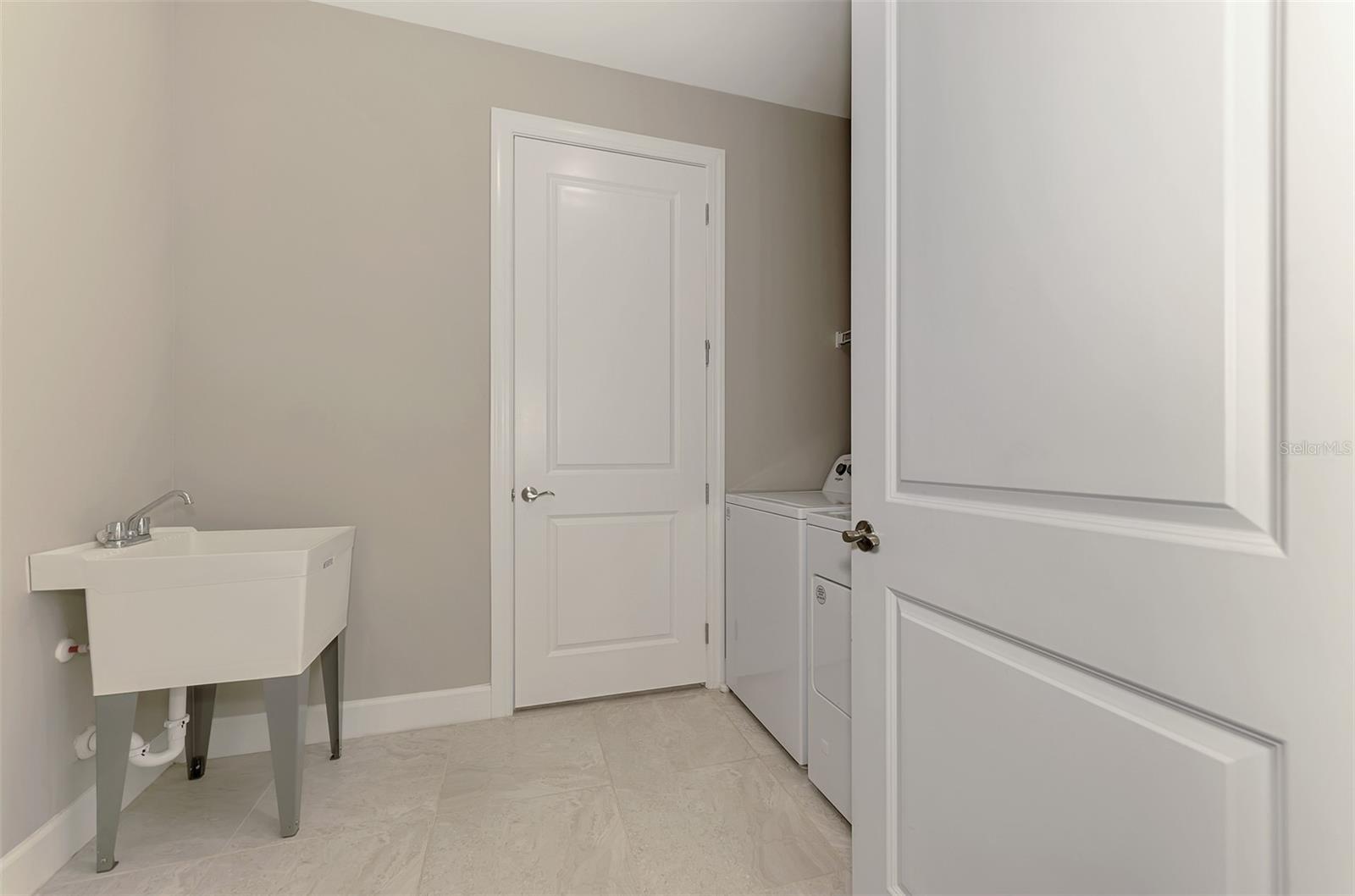 10088 CORAL SHORE DR — photo 46