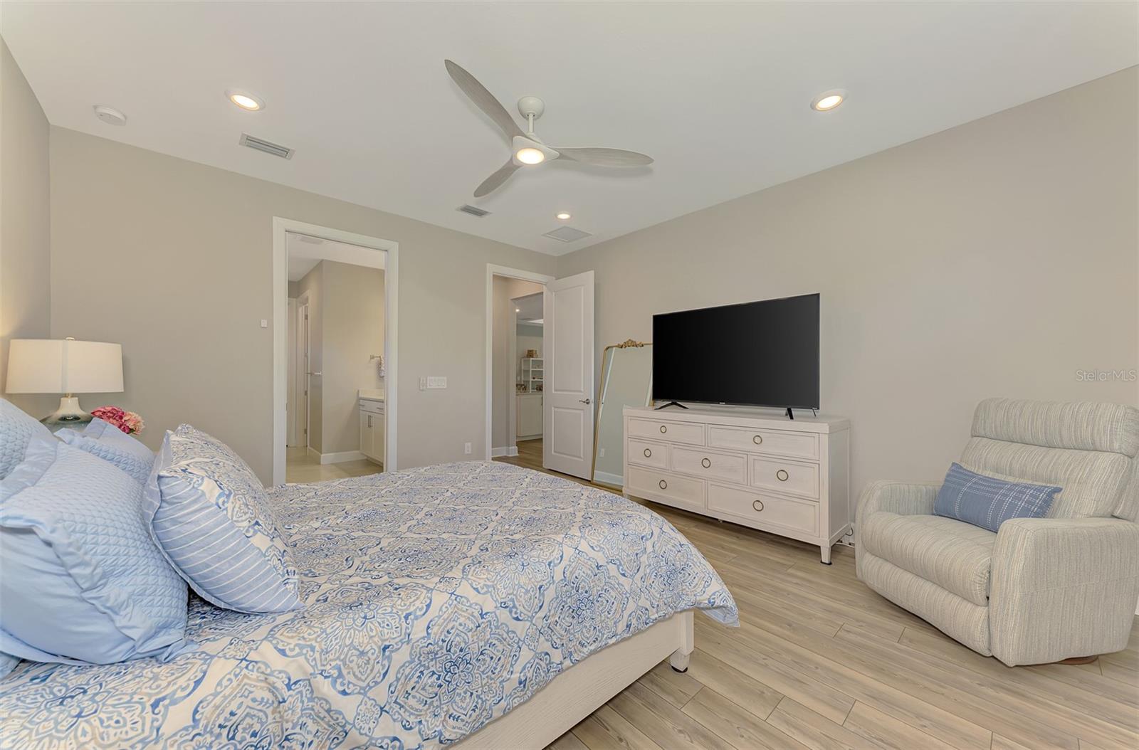 10088 CORAL SHORE DR — photo 34