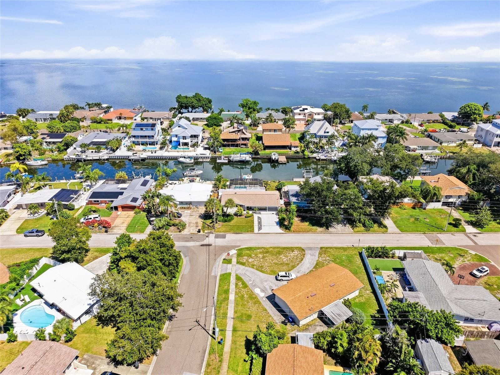 3800 BEACH DR SE — photo 44
