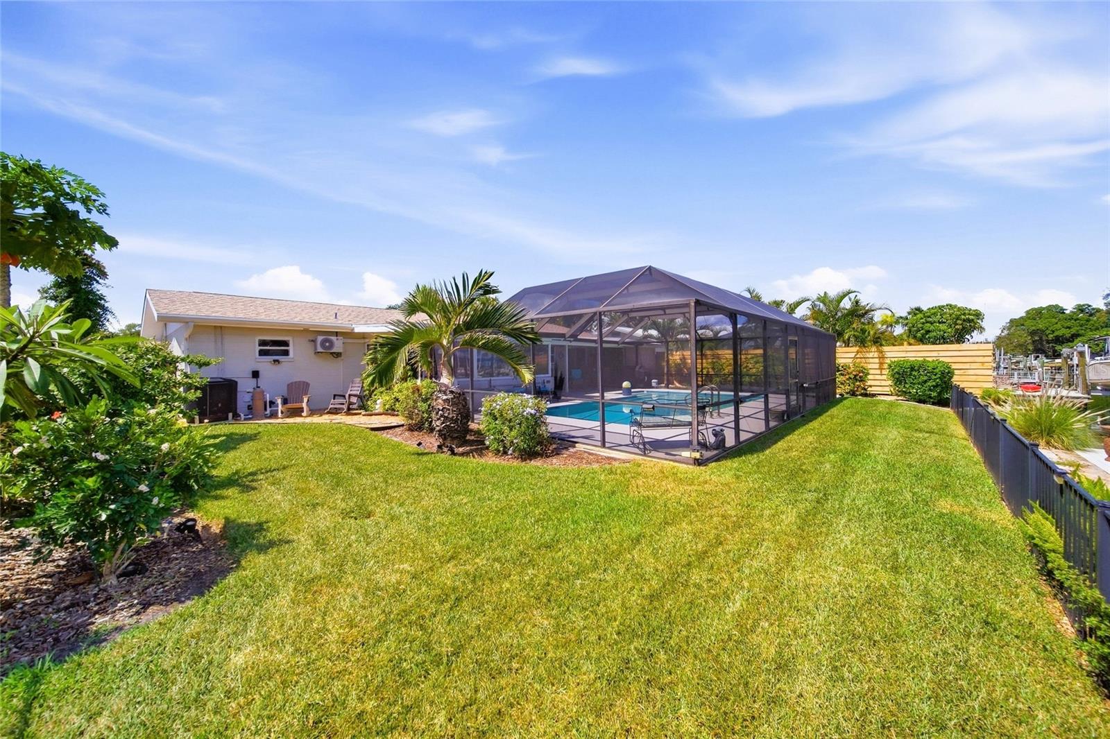 3800 BEACH DR SE — photo 35