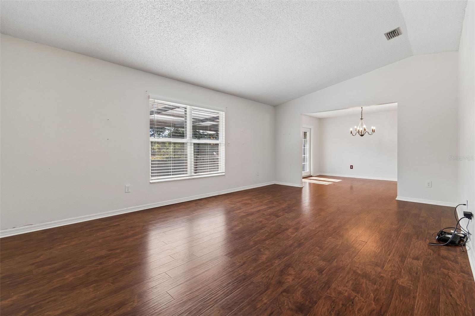 2620 GIANT PL — photo 7