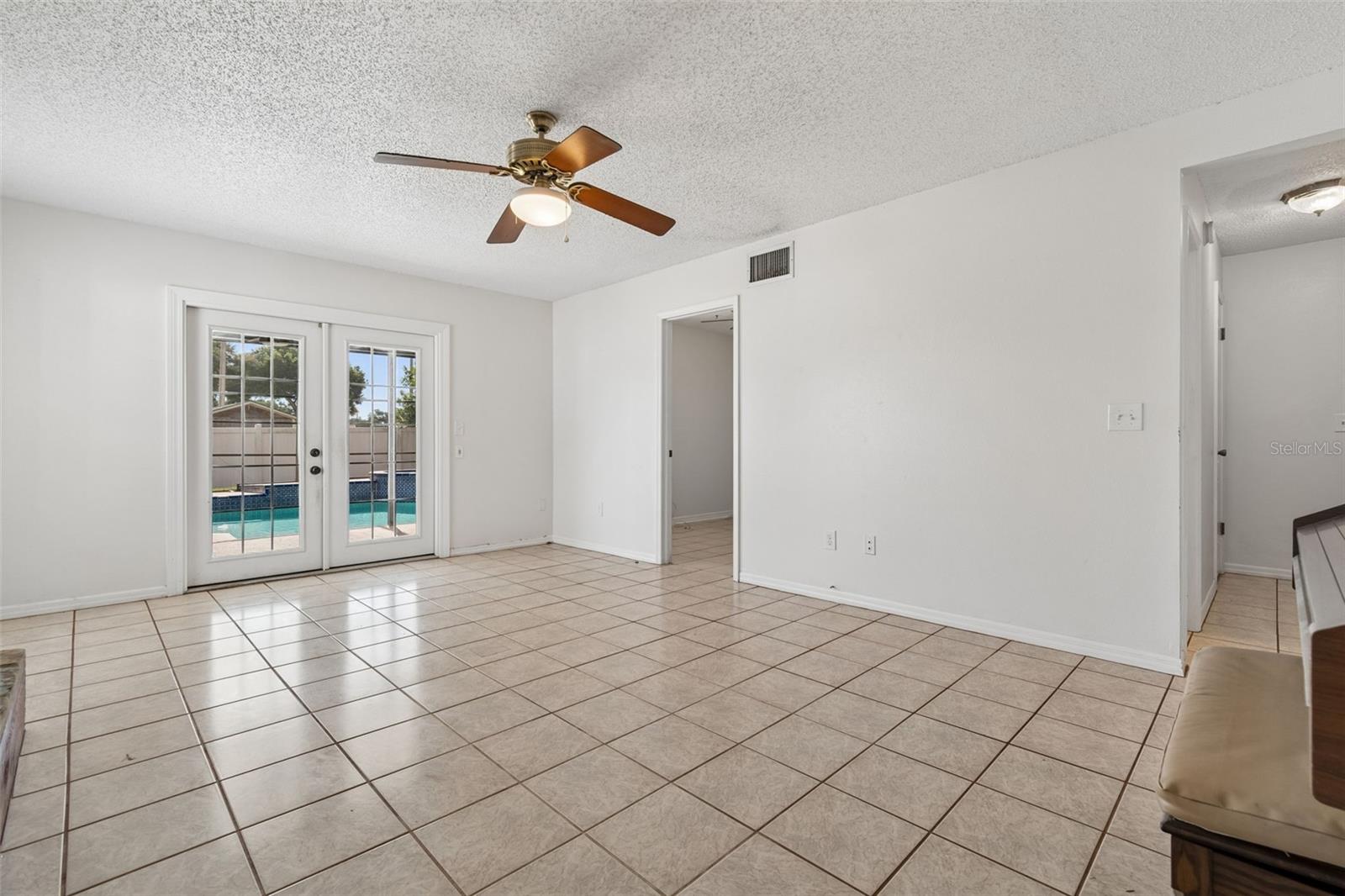 2620 GIANT PL — photo 52