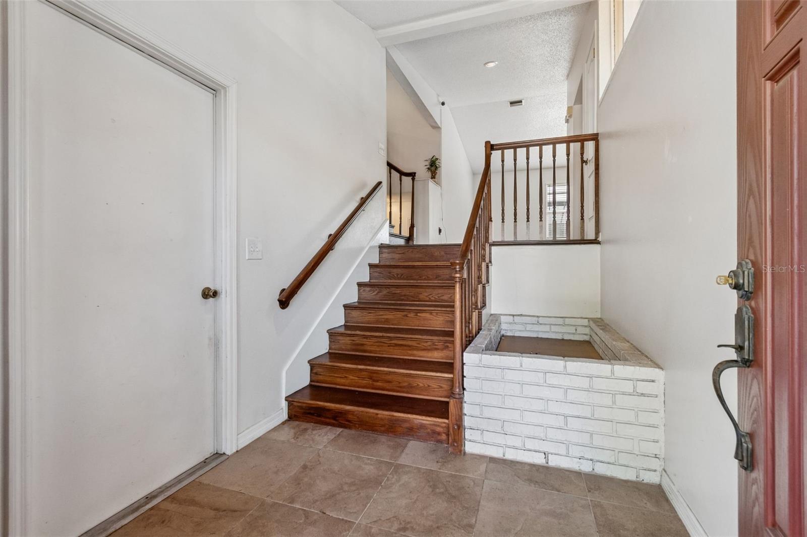2620 GIANT PL — photo 4