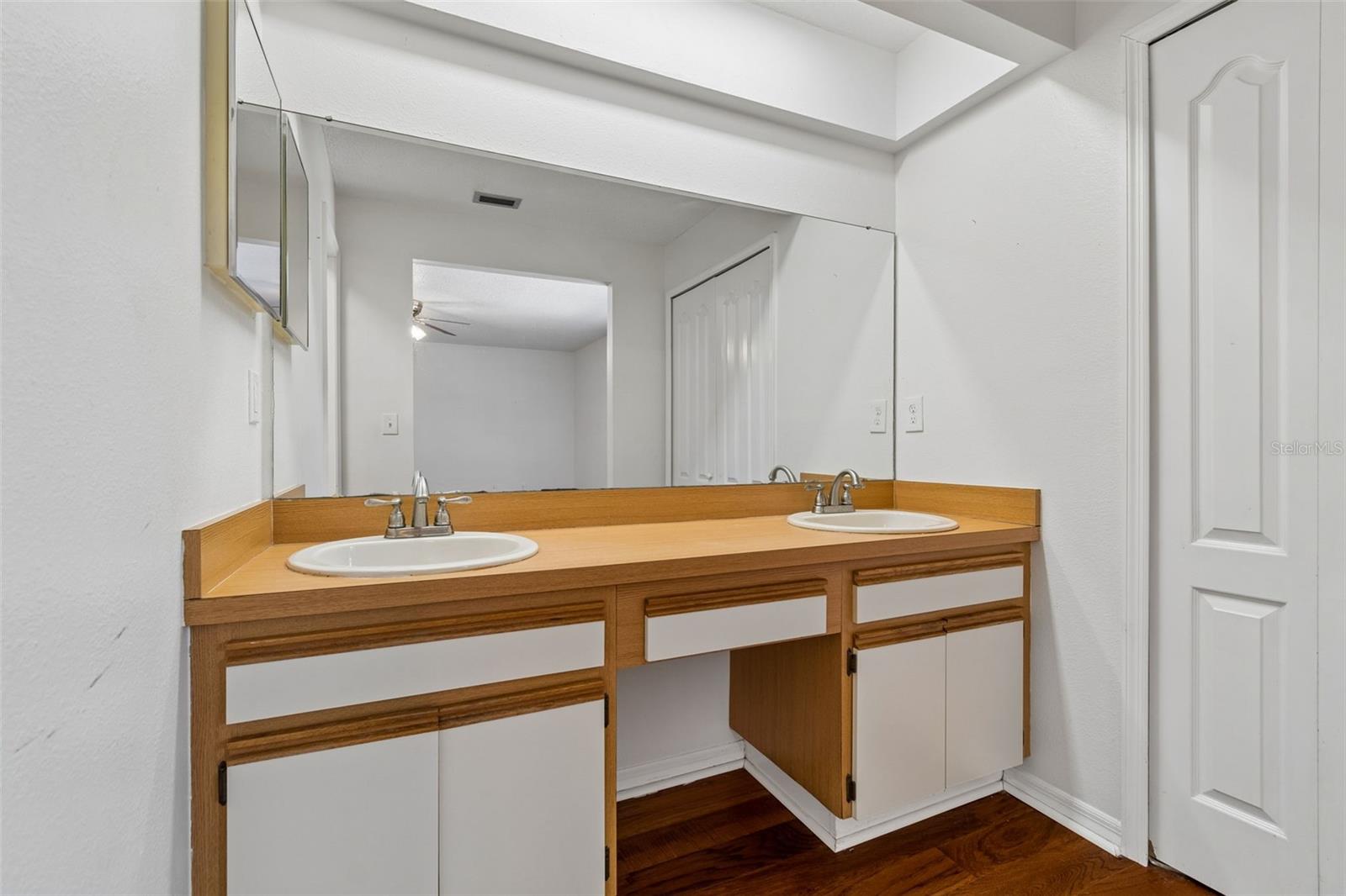 2620 GIANT PL — photo 33