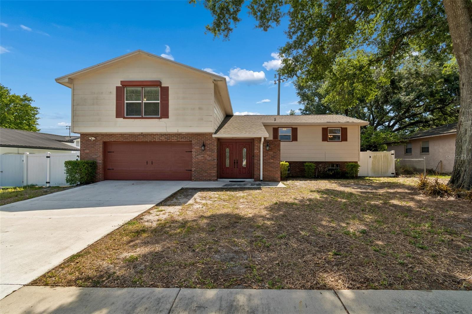 2620 GIANT PL — photo 2