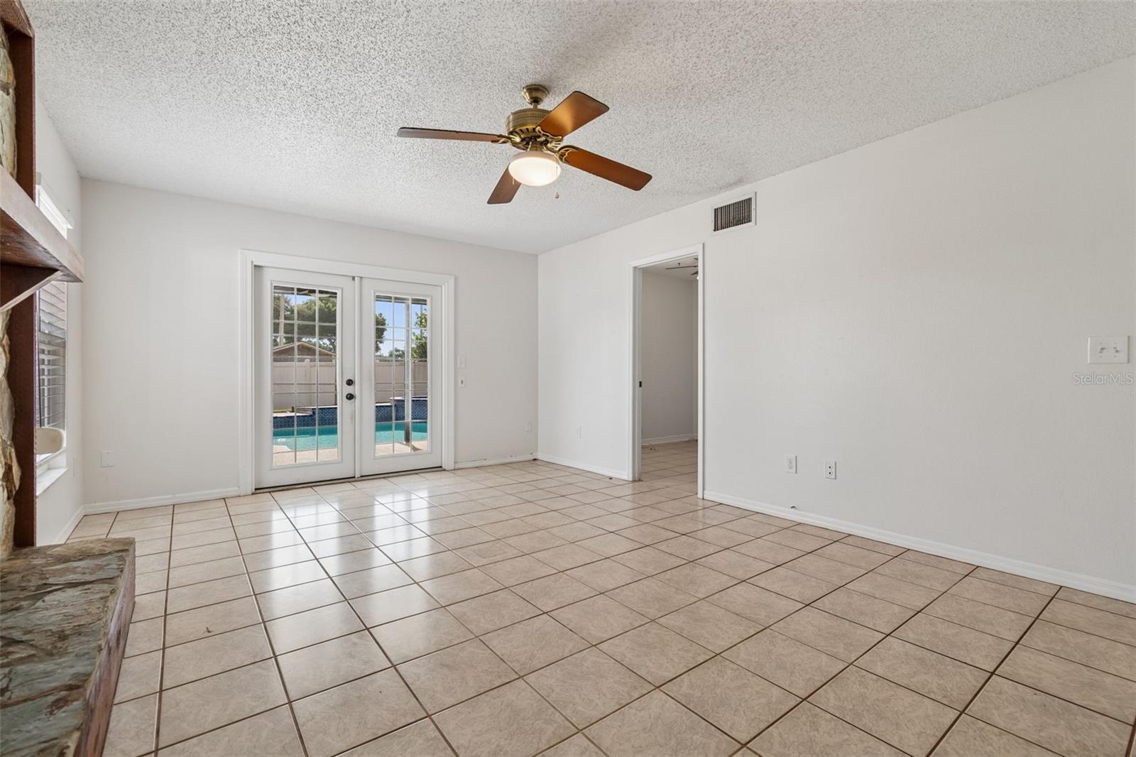 2620 GIANT PL — photo 51