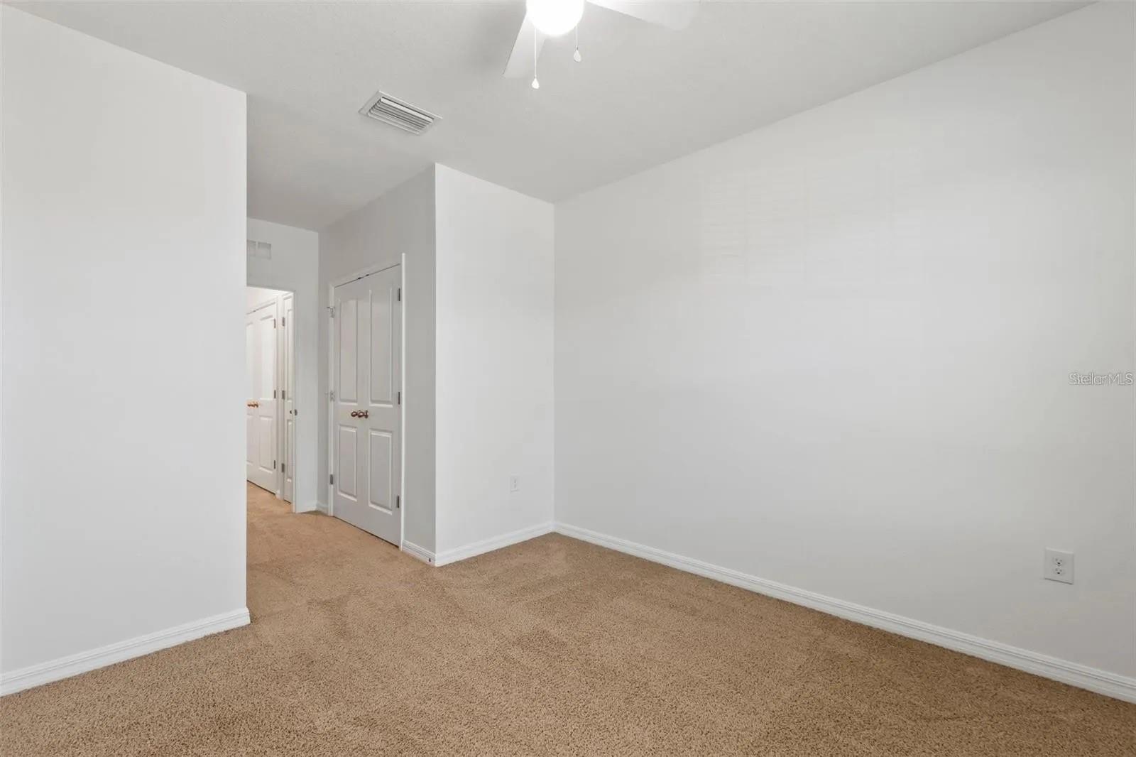 2879 SUNCOAST BLEND DR — photo 31