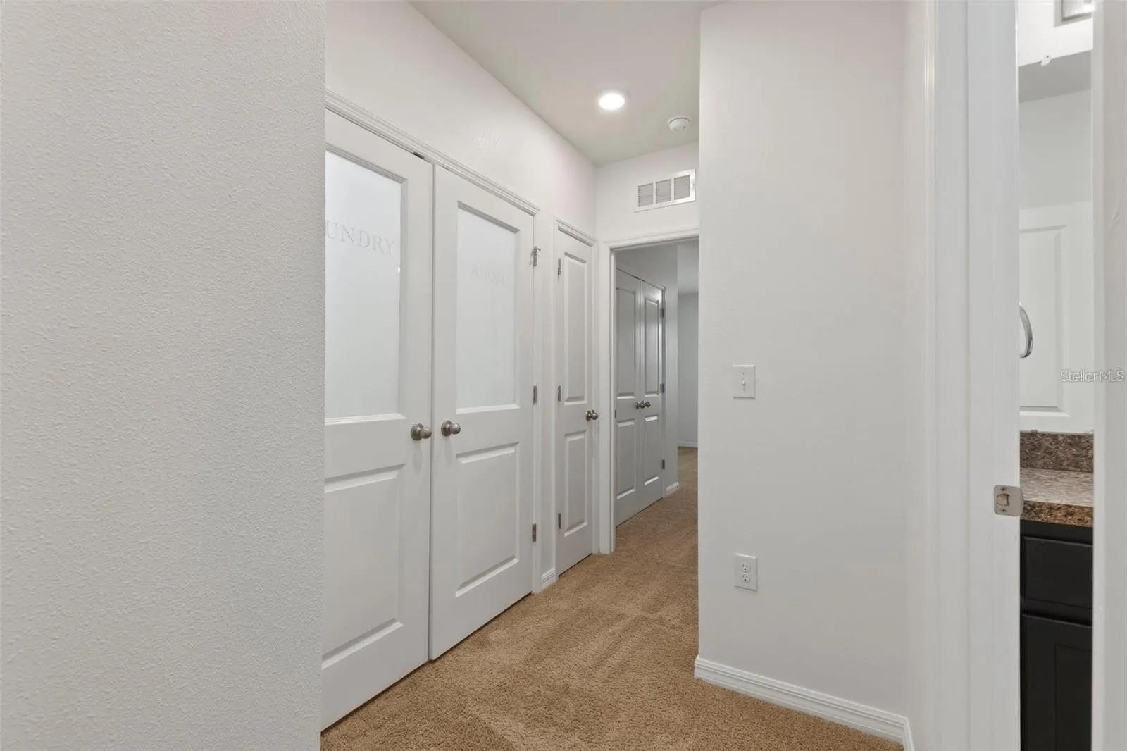 2879 SUNCOAST BLEND DR — photo 26