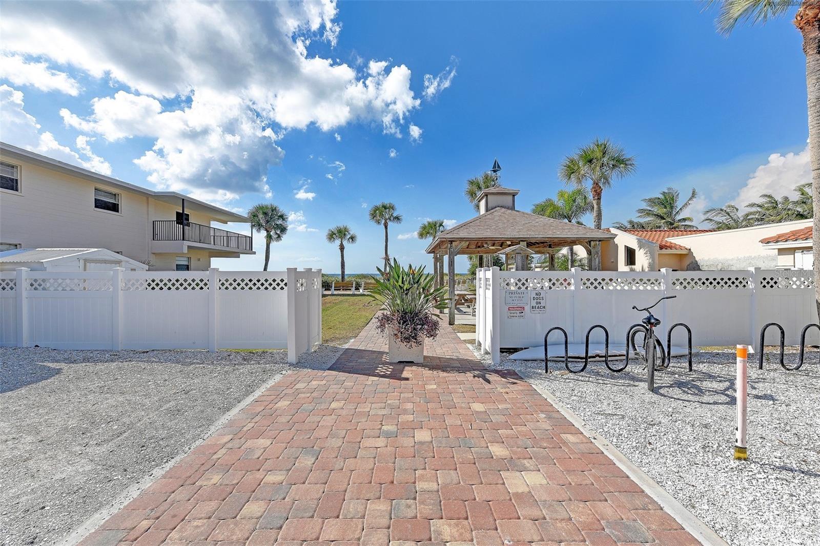 10108 COLUBRINA DR — photo 66