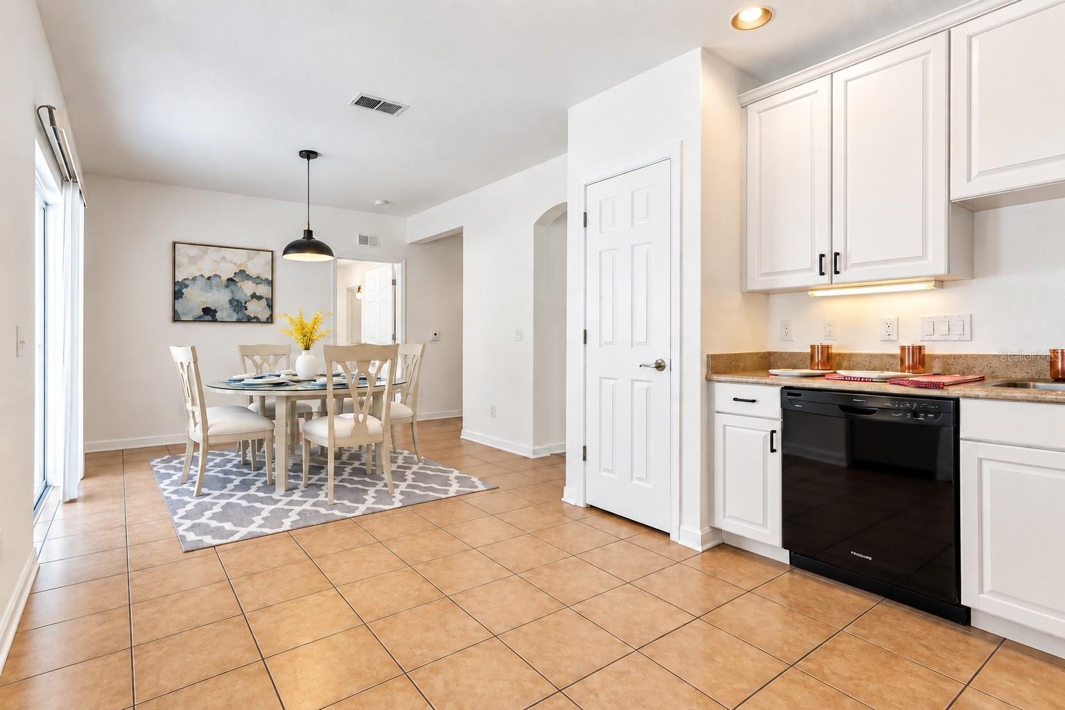 16013 STAGS LEAP DR — photo 11