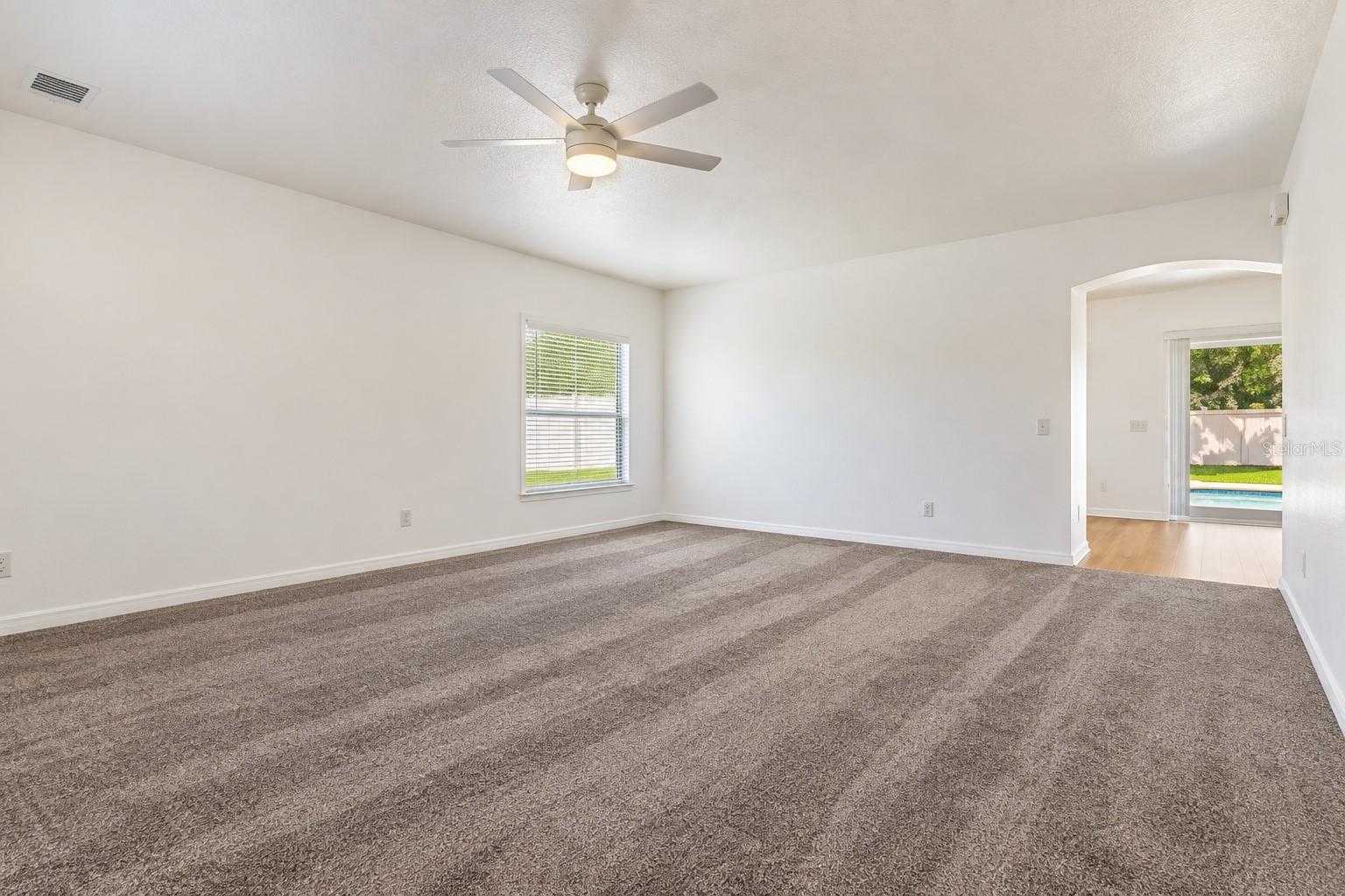 16013 STAGS LEAP DR — photo 12