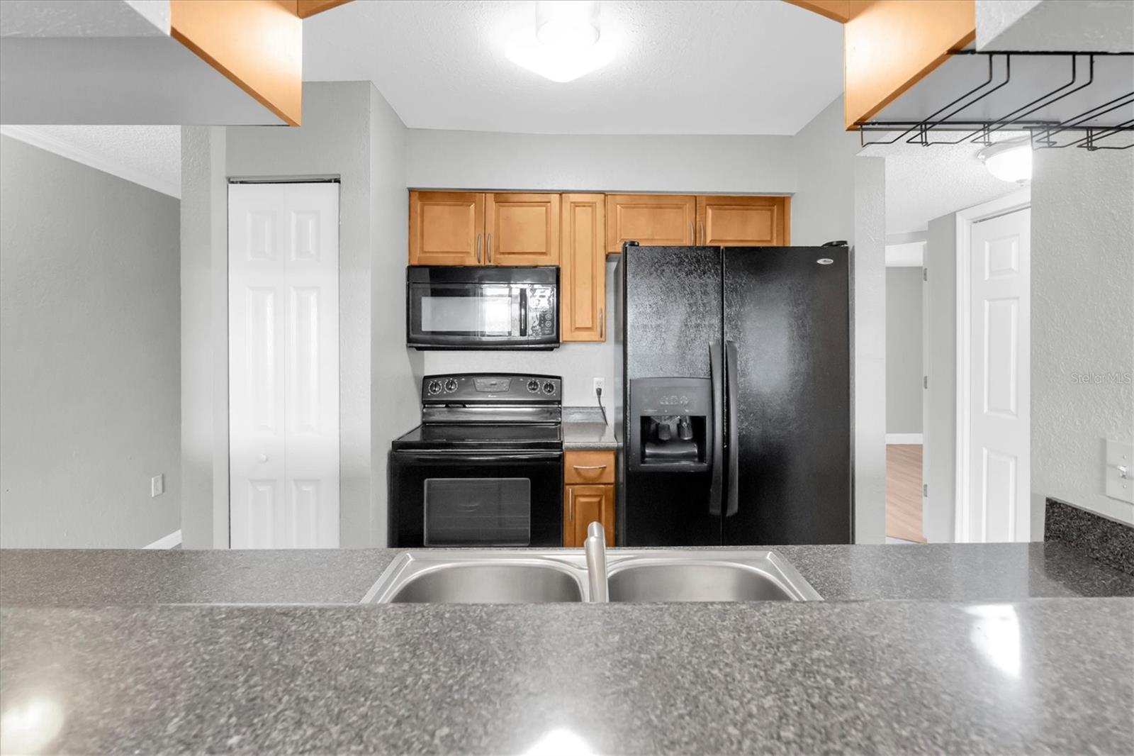 10103 SAILWINDS BLVD N #105 — photo 11