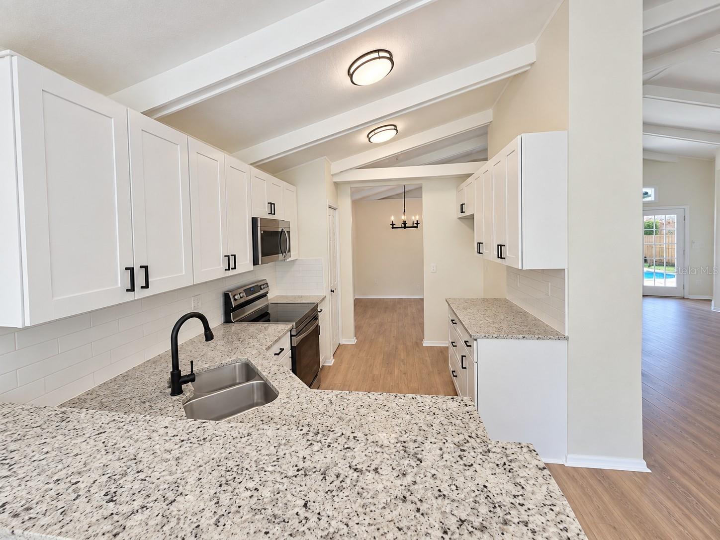 1446 WALDEN OAKS PL — photo 3