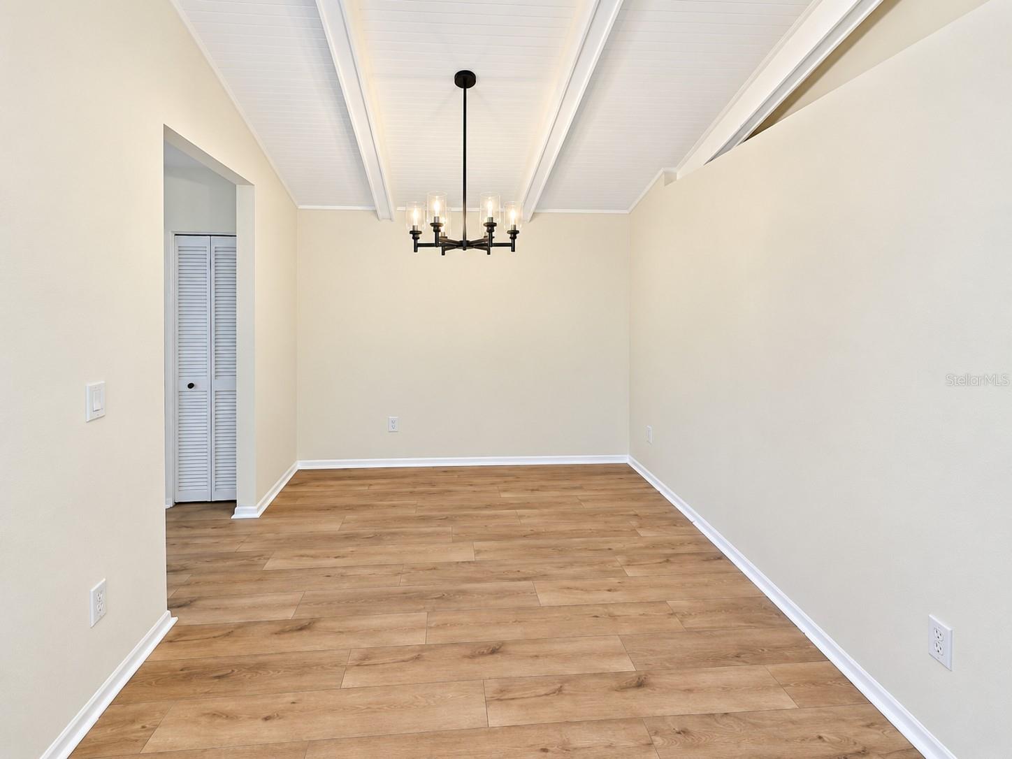 1446 WALDEN OAKS PL — photo 7