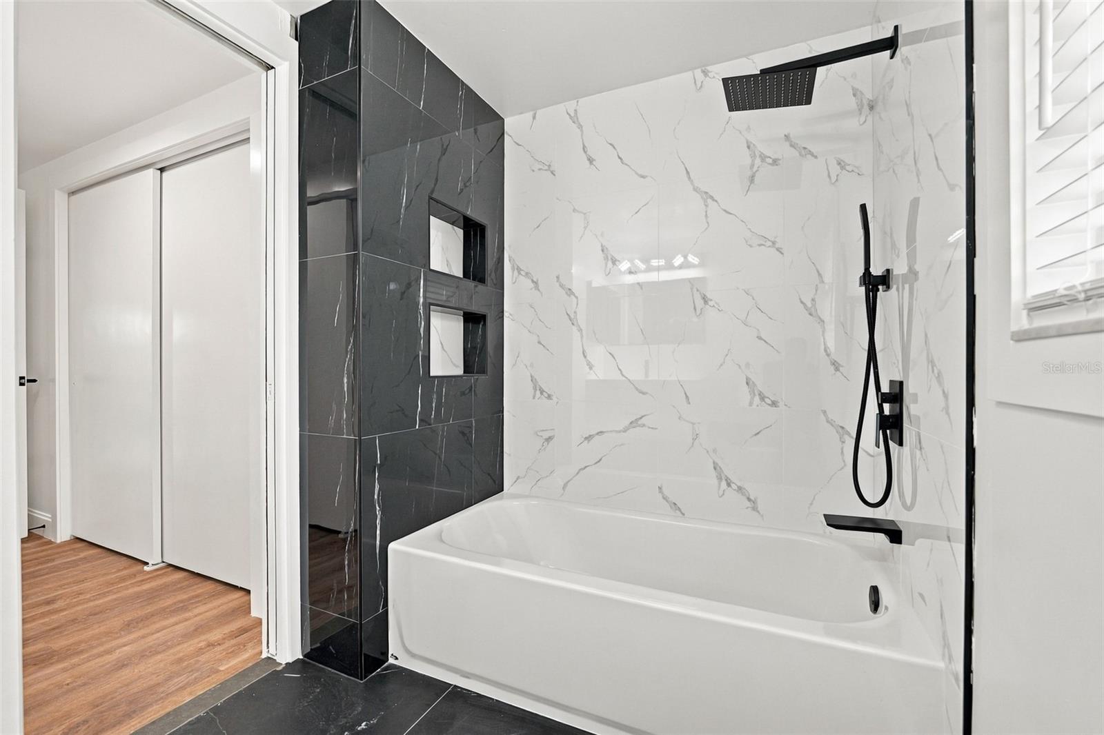6107 OAK FERN CT — photo 26
