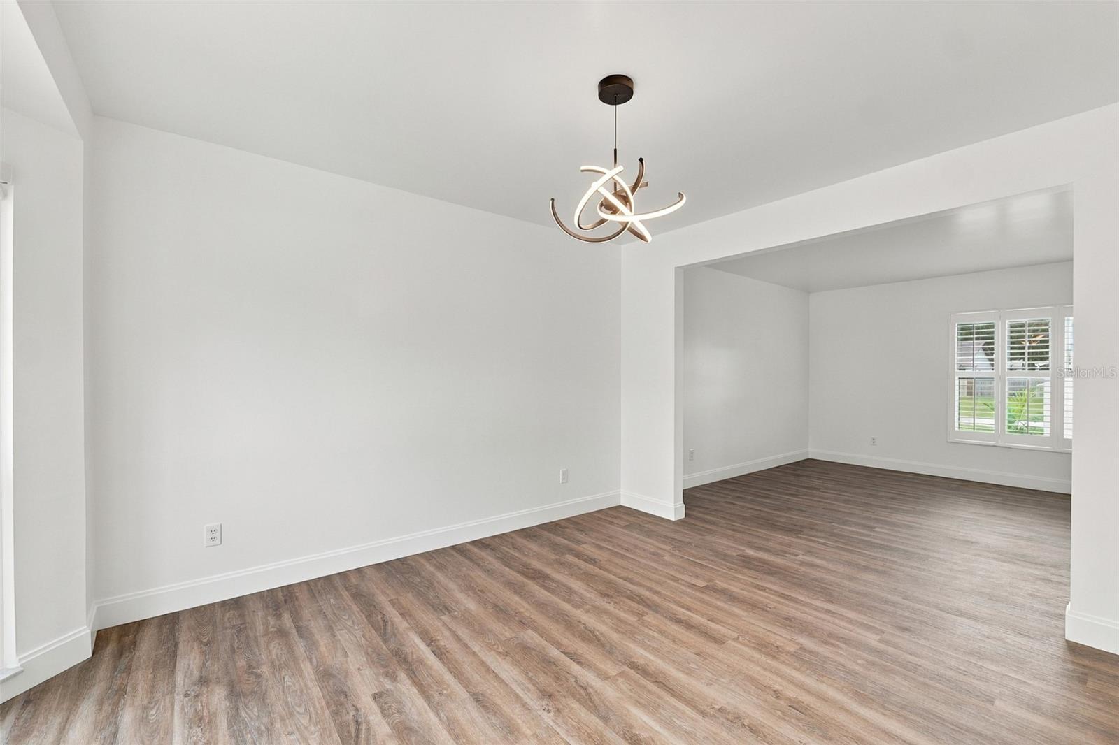 6107 OAK FERN CT — photo 6