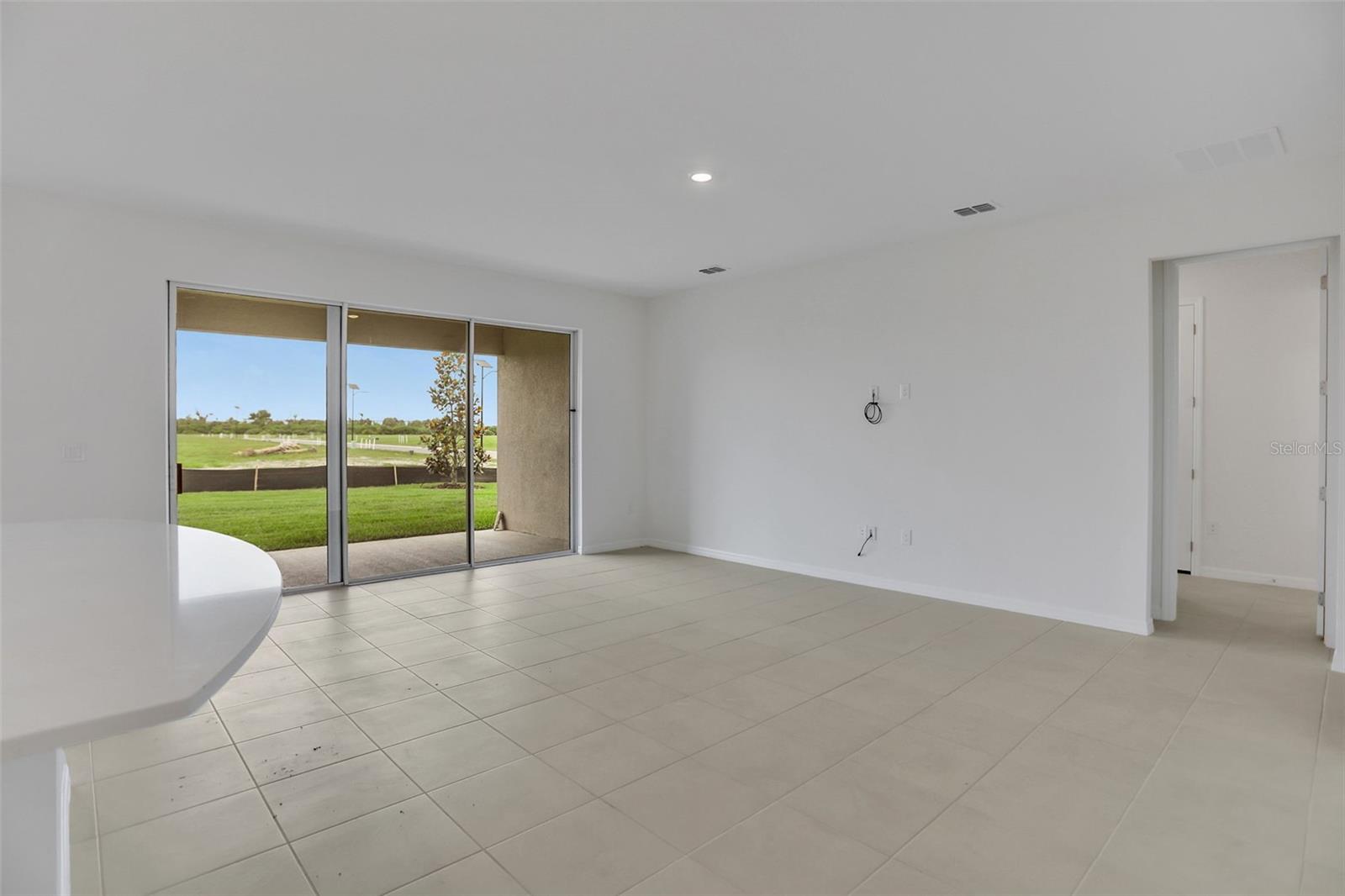 7405 SEA MANATEE ST — photo 32