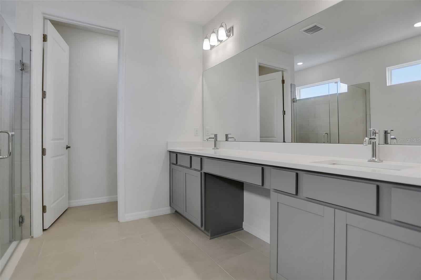 7405 SEA MANATEE ST — photo 31