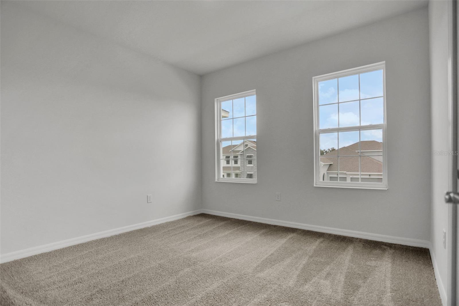 7405 SEA MANATEE ST — photo 4